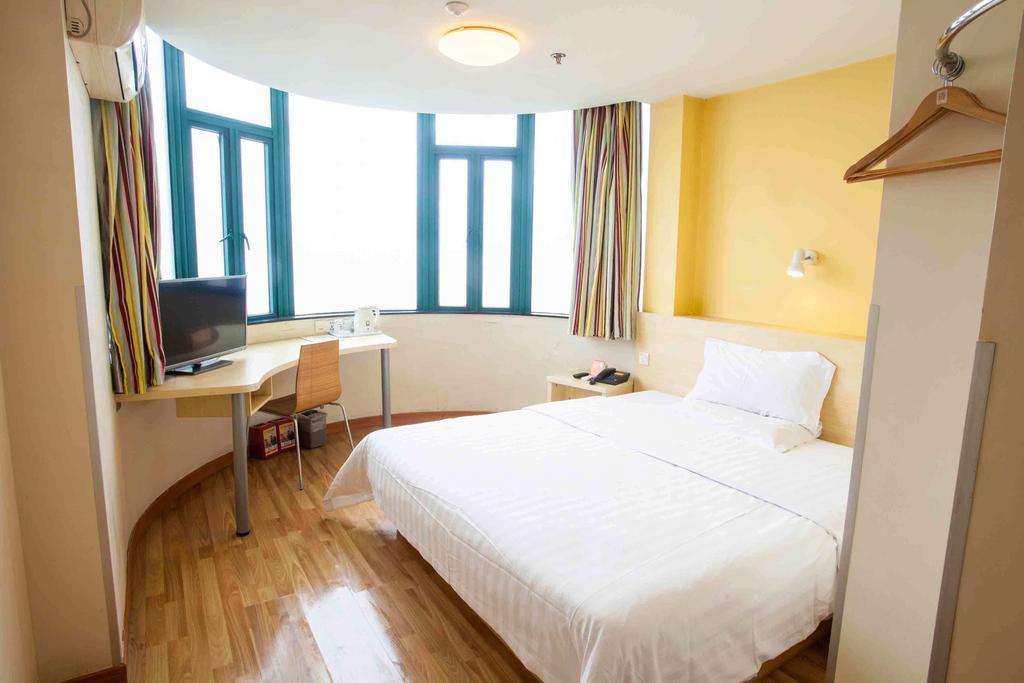 7Days Inn Haikou Hong Kong City 客房 照片