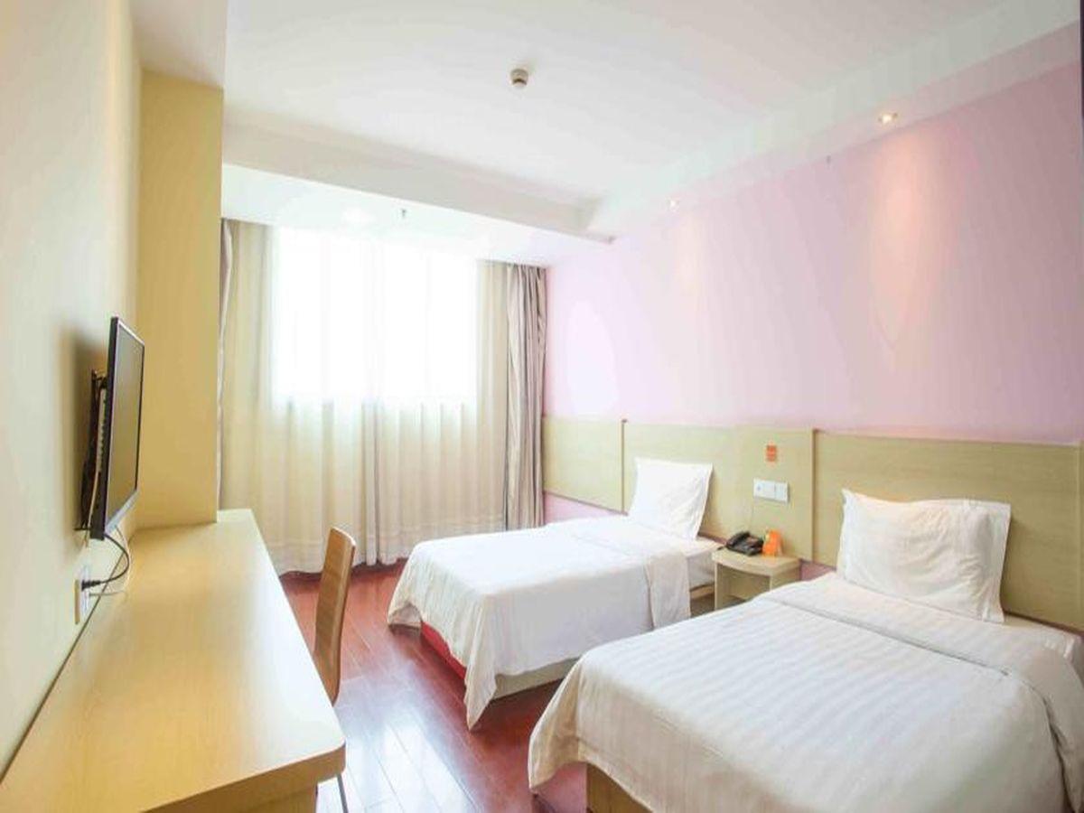 7Days Inn Haikou Hong Kong City 外观 照片